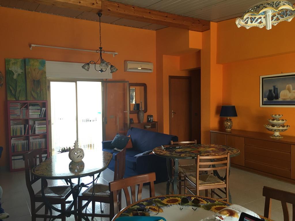I Colori Dell'Arcobaleno Bed & Breakfast Santo Stefano di Camastra Ngoại thất bức ảnh
