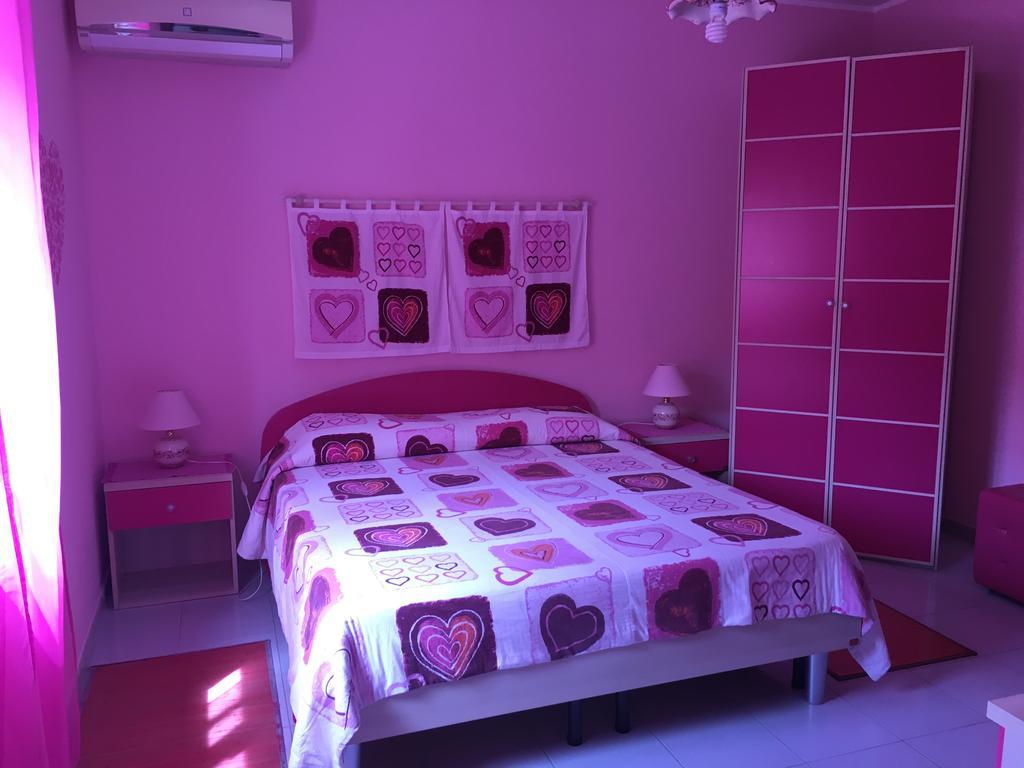 I Colori Dell'Arcobaleno Bed & Breakfast Santo Stefano di Camastra Ngoại thất bức ảnh